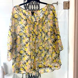 Yellow Flower Chiffon Torrid Blouse size 4
